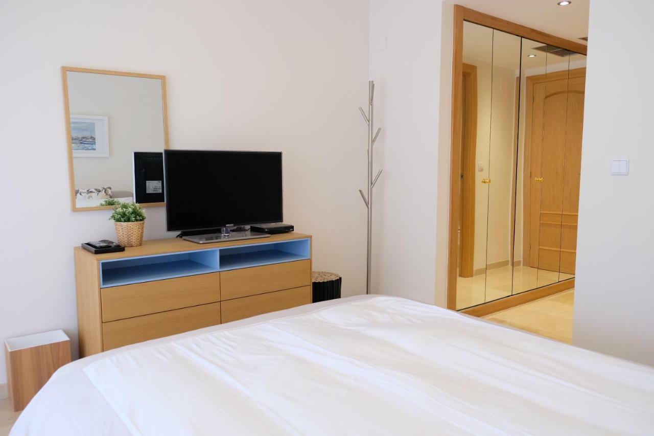 Luxury Modern Apartment With Terrace, Pool And Garage! Marbella Eksteriør bilde